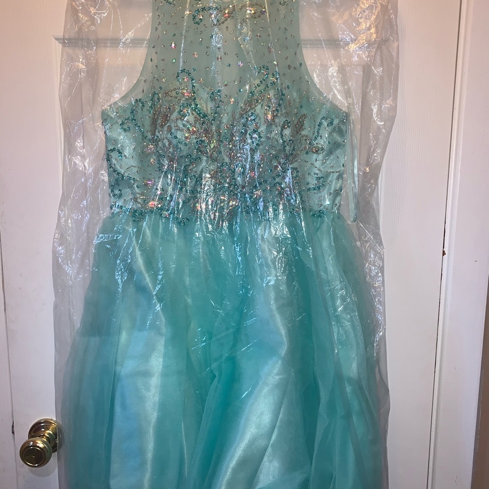 Prom dress